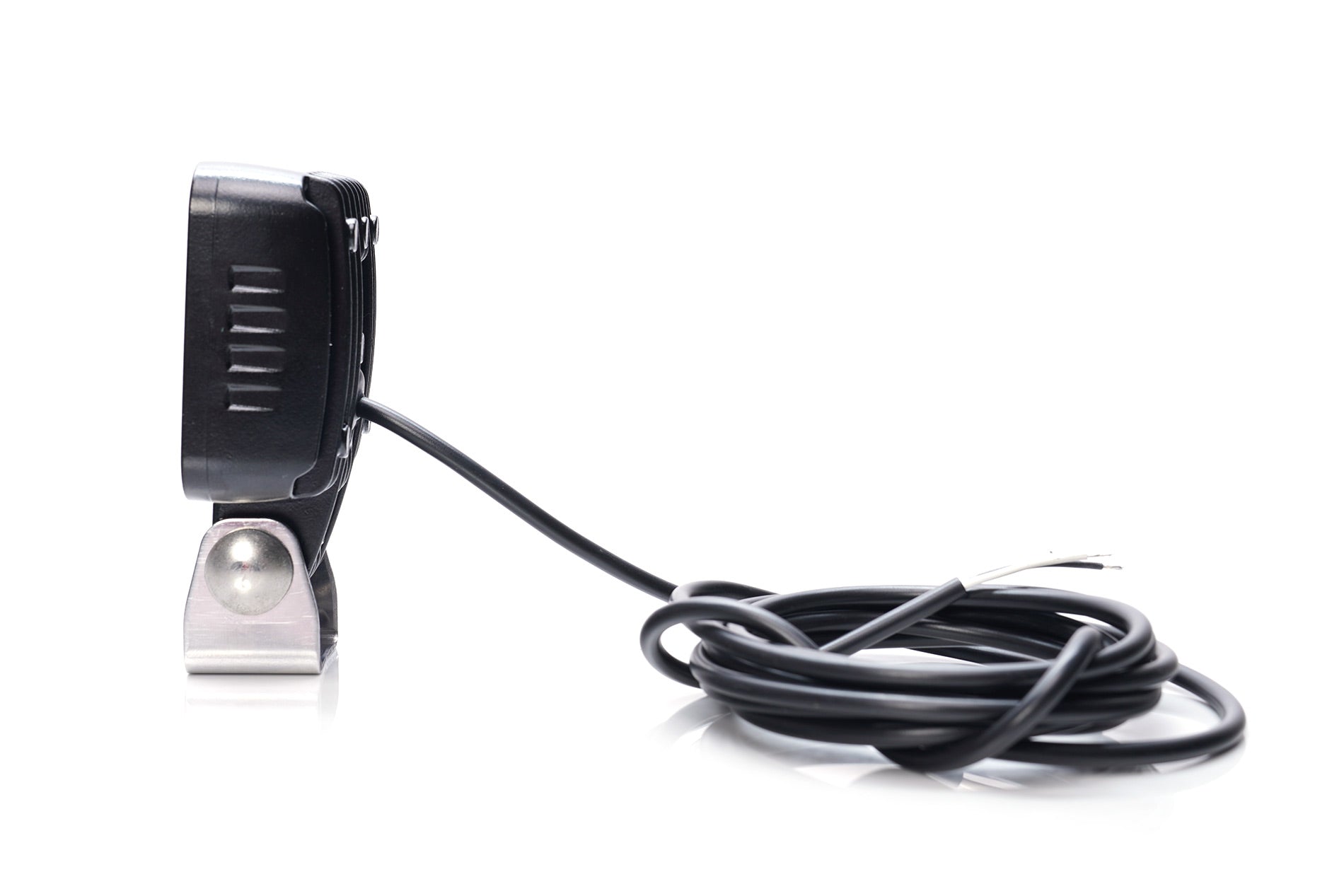 WAS 2238 LED Work Lamp front view
WAS 2238 LED Work Lamp mounted on tractor
WAS 2238 LED Work Lamp side profile