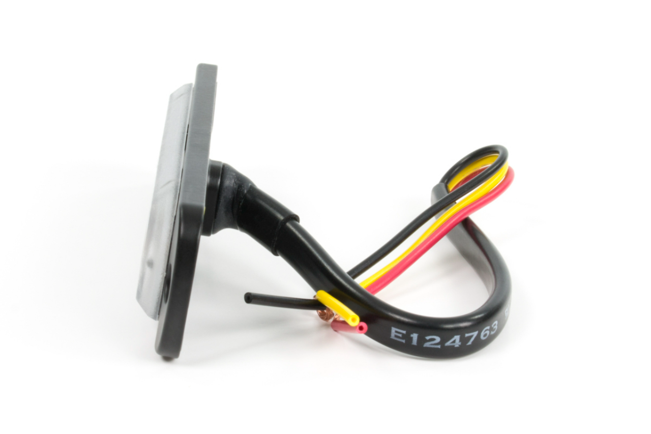 ST6 LED Directional Lamp - Super Thin Series Amber - Euromotive Lighting & Signal