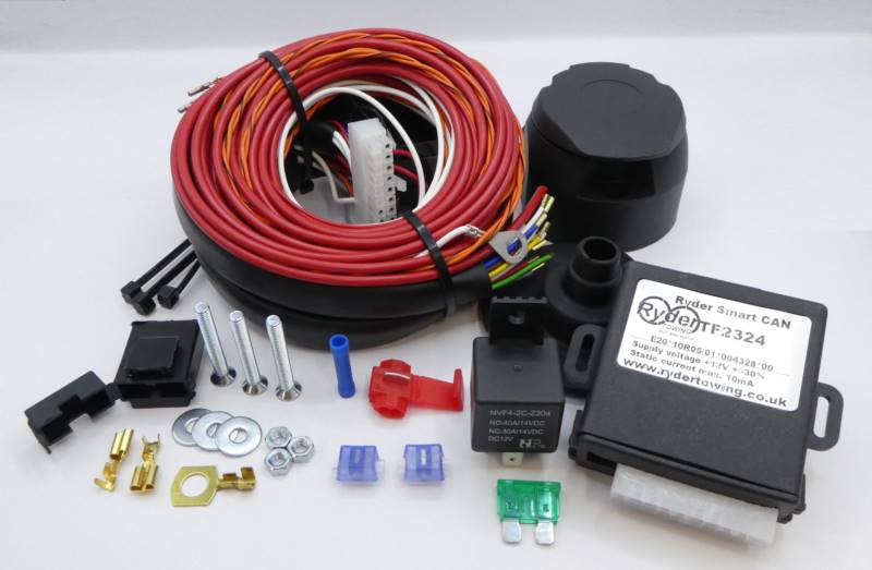 Vehicle-specific 13 pin/12N-12S CANbus Towing Kit with added caravan functions - Euromotive Lighting & Signal