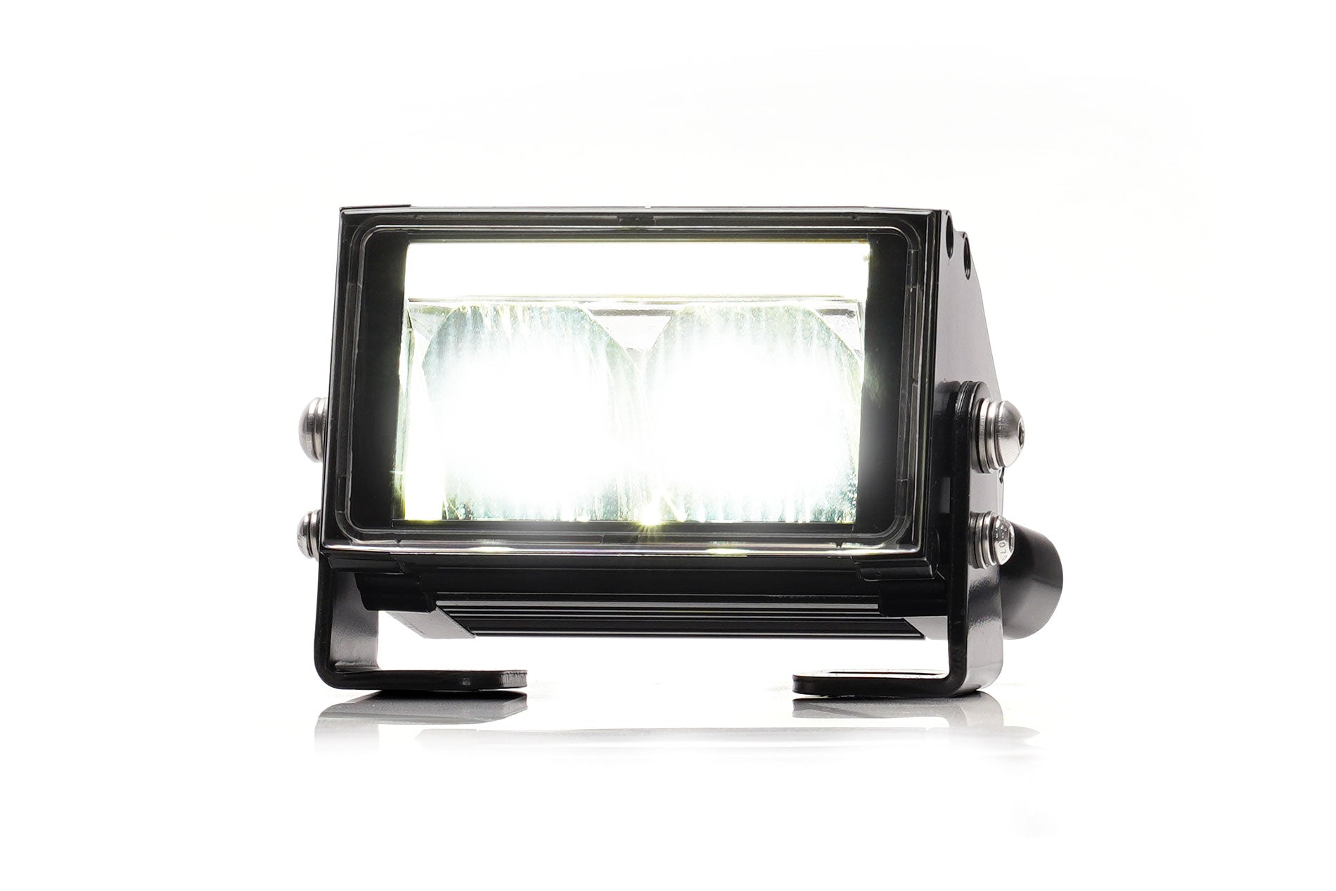 W224 EC1591 LED Driving Lamp - Euromotive Lighting & Signal