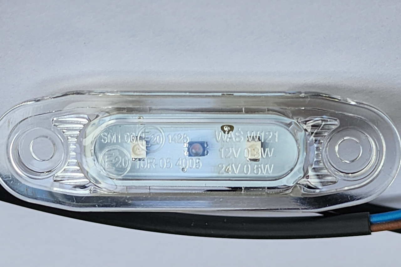 EC1408 LED Front Position  Flush Fitting Marker Lamp